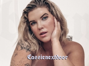Cassienextdoor