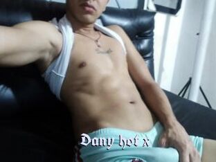 Dany_hot_x