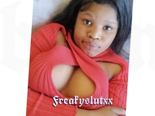 Freakyslutxx