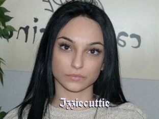 Izziecuttie