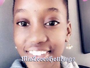 MiaLovesHotthings
