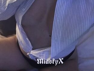 MiaskyX
