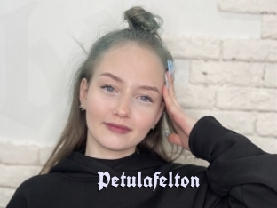 Petulafelton