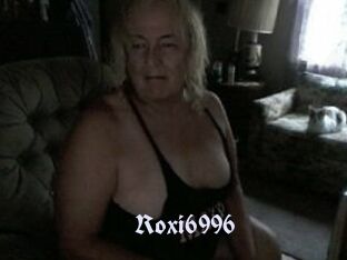 Roxi6996