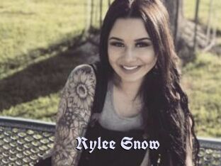 Rylee_Snow
