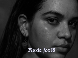 Roxie_fox18