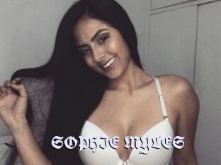 SOPHIE_MYLES