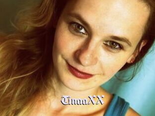 TinaaXX